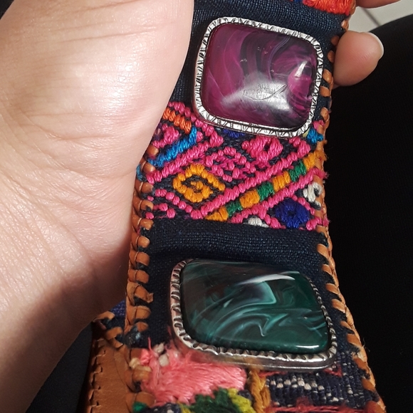 Multi-color Leather Embroidered Belt Size Small - Picture 12 of 12